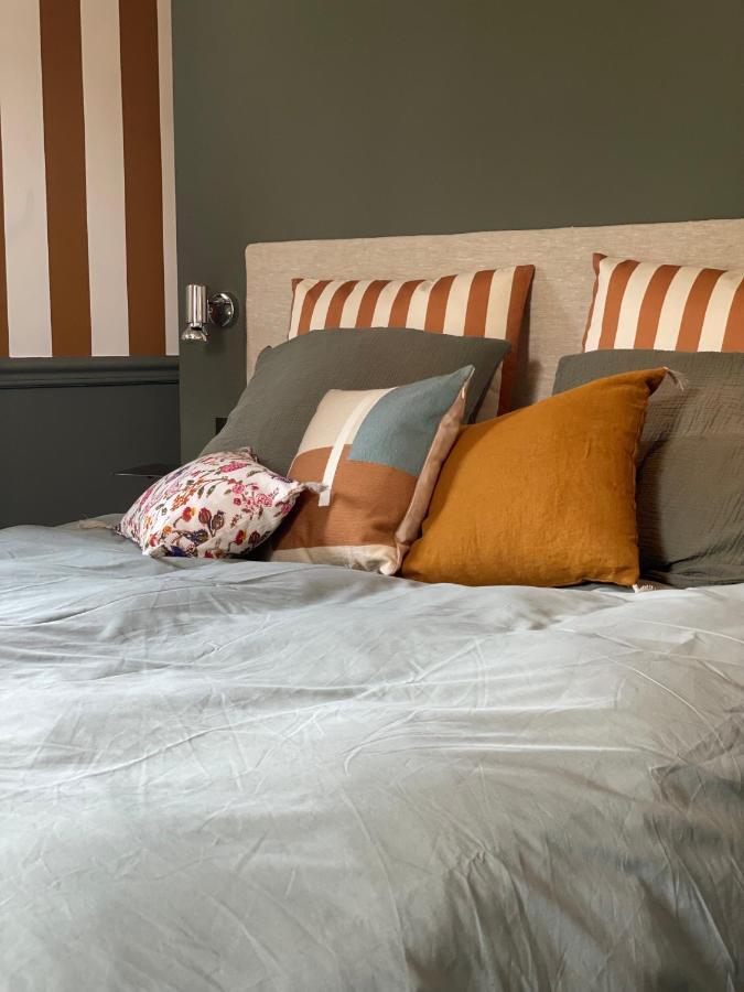 Madame Les Vans - Chambre D'Hotes - Charme Et Design Bed and Breakfast Buitenkant foto